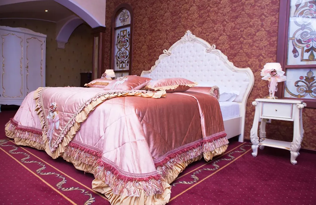 Hotel Elefant-1